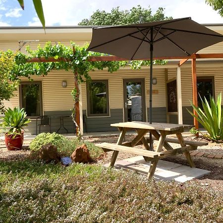 Отель The Grape And Olive At Willunga Экстерьер фото
